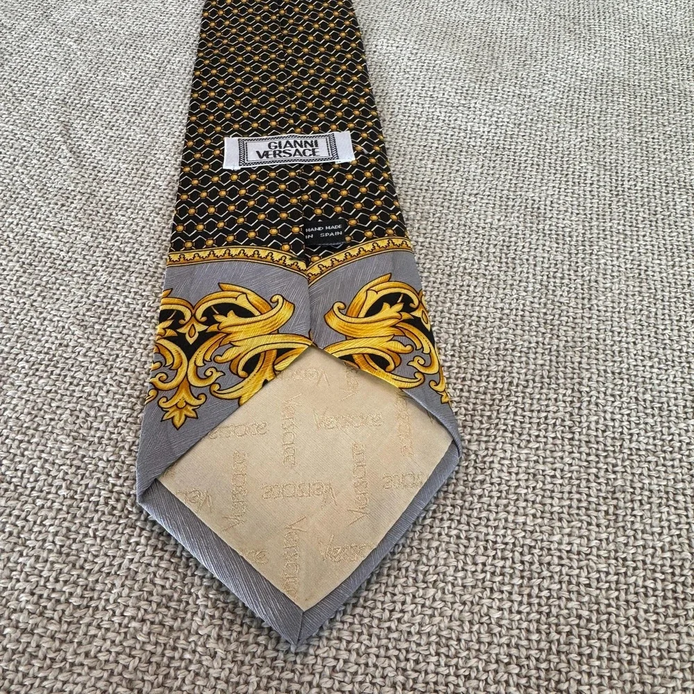 Vintage Gianni Versace 100%‎ Silk Tie Barocco Scroll & Geometric Honeycomb